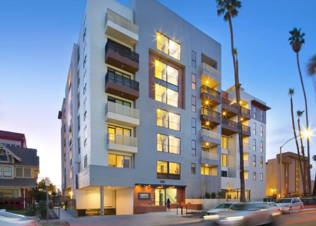 535 S Kingsley Dr Apt 503 · Los Angeles